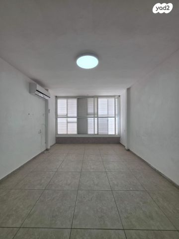 שדרות פנחס ספיר 5