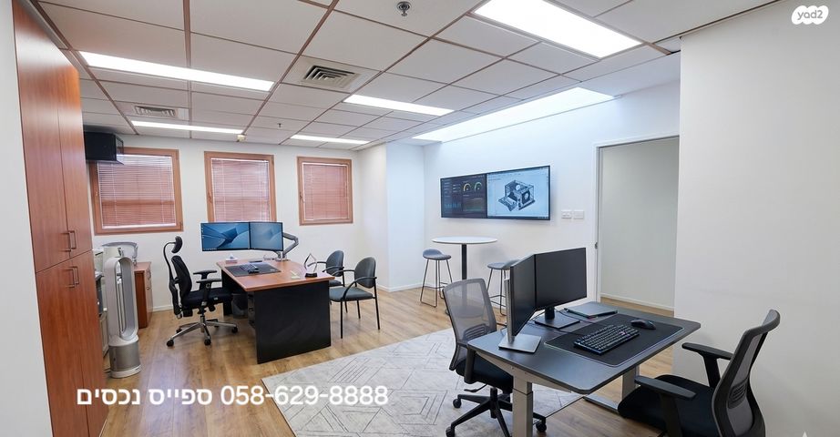 בית וקאנטרי, גיורא יוספטל