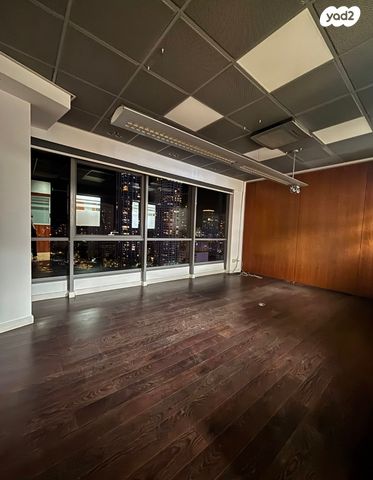 משרדים, בורסה, רמת גן