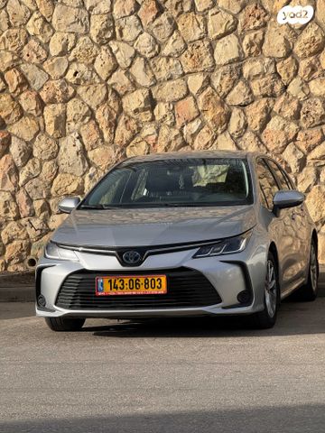מודעת רכב טויוטה קורולה