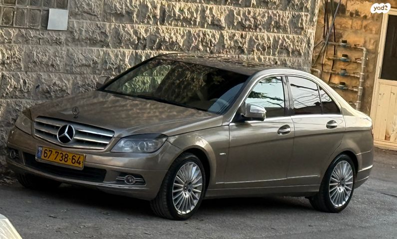 מודעת רכב מרצדס-בנץ C-class
