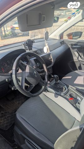 מודעת רכב סיאט ארונה