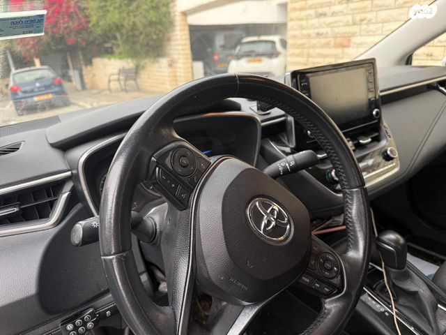 מודעת רכב טויוטה קורולה