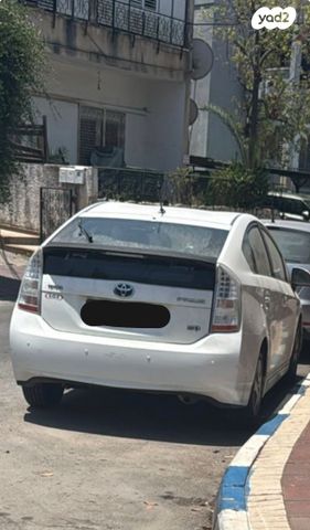 מודעת רכב טויוטה פריוס