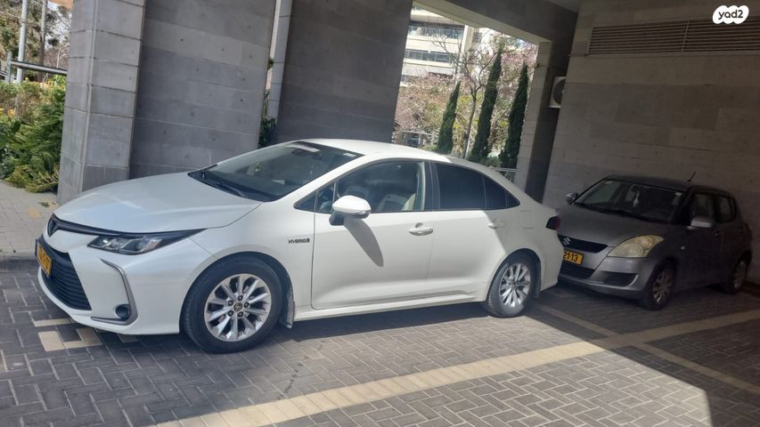 מודעת רכב טויוטה קורולה