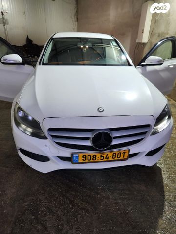 מודעת רכב מרצדס-בנץ C-class