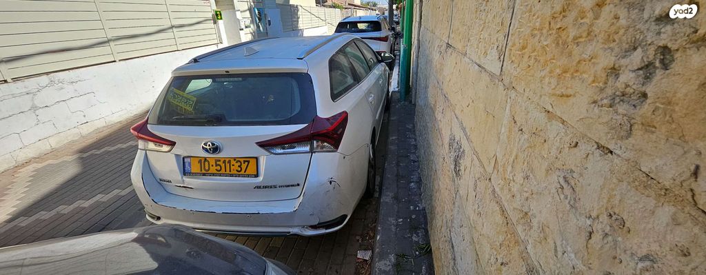 מודעת רכב טויוטה אוריס