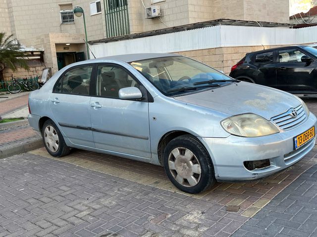 מודעת רכב טויוטה קורולה