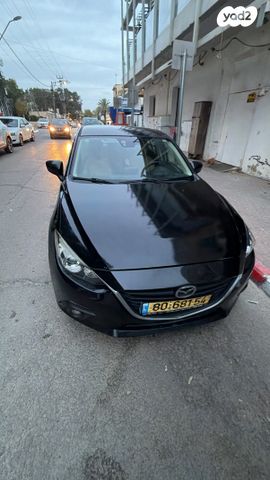 מודעת רכב מאזדה 3