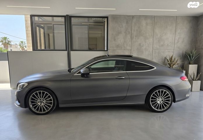 מודעת רכב מרצדס-בנץ C-class