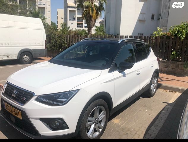 מודעת רכב סיאט ארונה