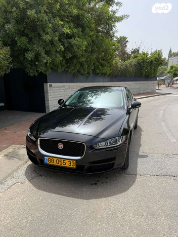 מודעת רכב יגואר XE