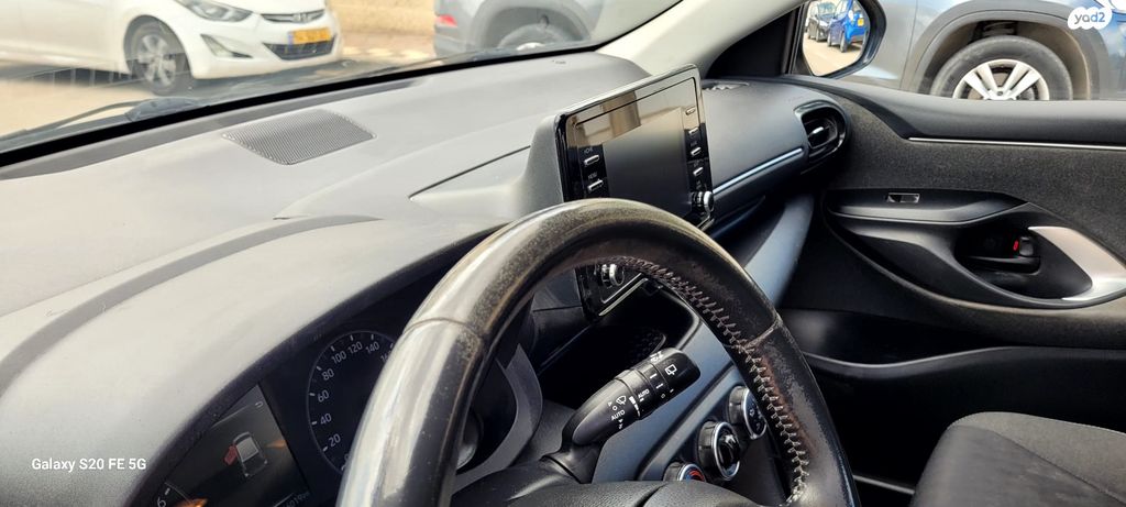 מודעת רכב טויוטה יאריס