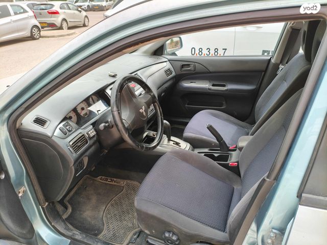 מודעת רכב מיצובישי לנסר