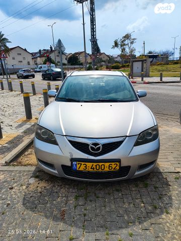 מודעת רכב מאזדה 3