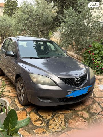 מודעת רכב מאזדה 3
