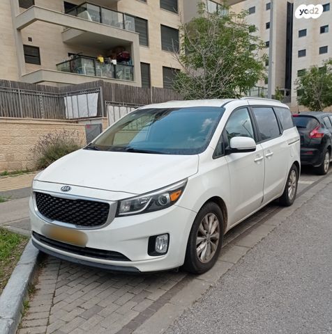 מודעת רכב קיה קרניבל