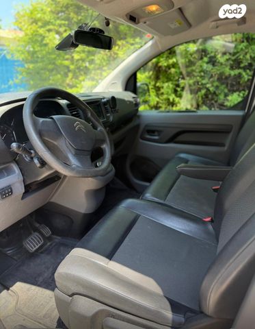 מודעת רכב סיטרואן ג'אמפי