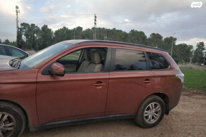 מודעת רכב מיצובישי אאוטלנדר