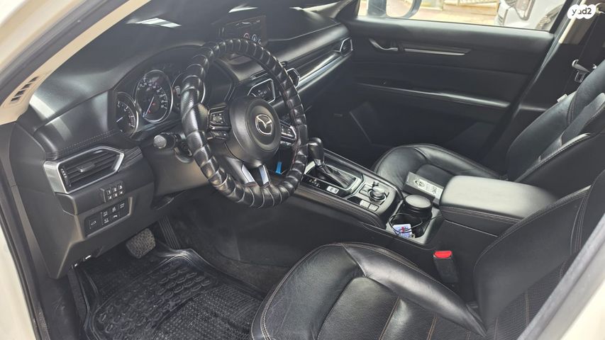 מודעת רכב מאזדה CX-5