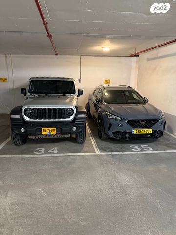 מודעת רכב ג'יפ רנגלר