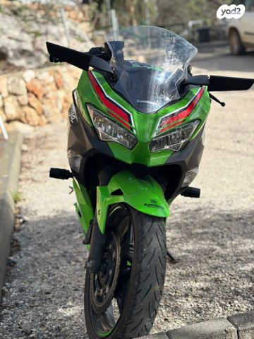 מודעת רכב קאוואסאקי נינג'ה 400