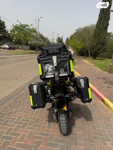 מודעת רכב בנלי TRK702X