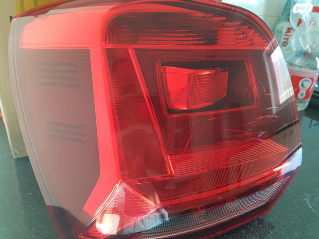 feedItemObj.data.row_1