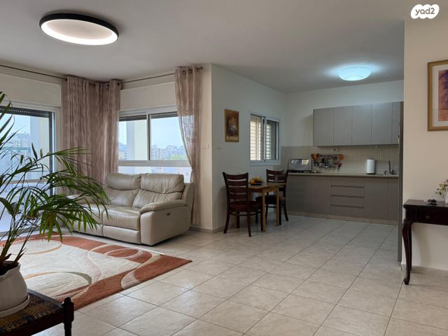 שדרות רוטשילד 23