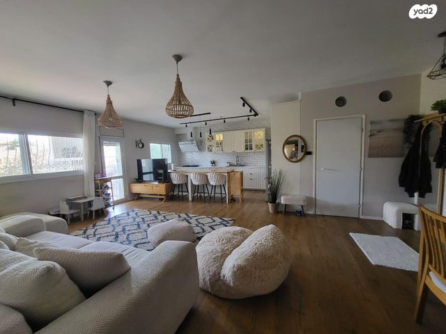 רא"ל מוטה גור 15