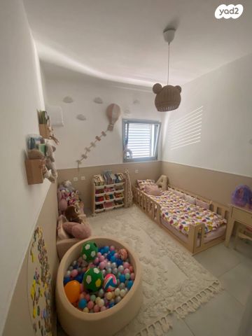 המציל היהודי 5