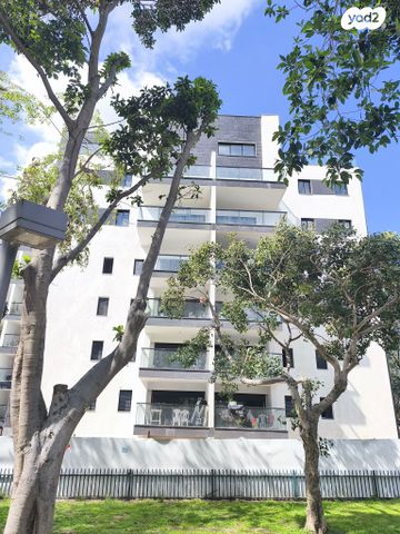 עזרא קורין 6