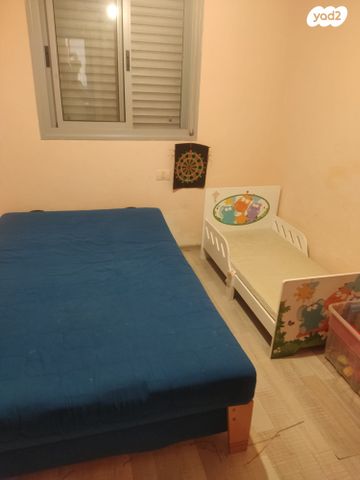 שדרות האלונים 6