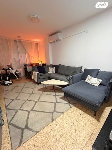 ארלוזורוב 82