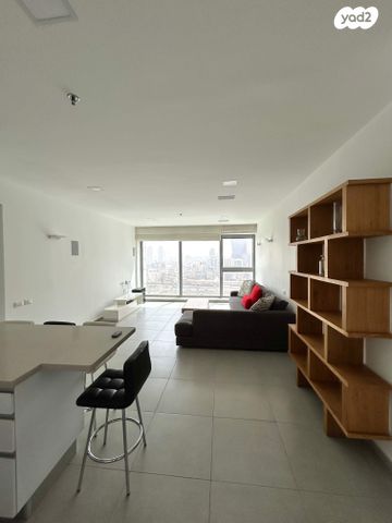 ניסים אלוני 5