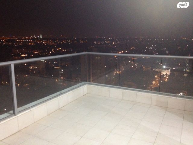 דרך רמתיים 11