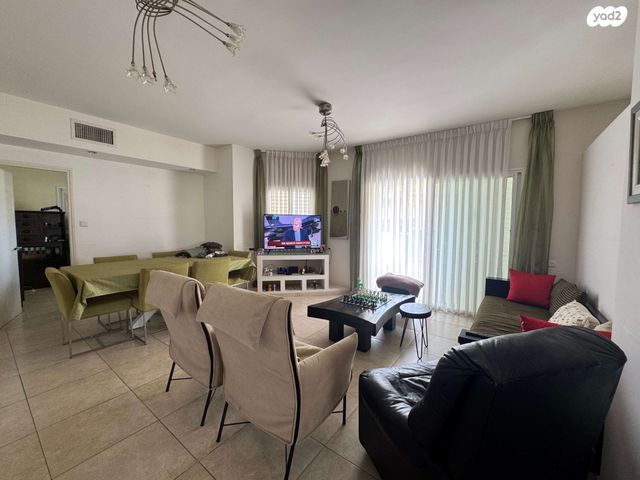 אלתר מיהוד 8