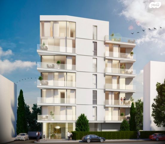 פועלי הרכבת 25