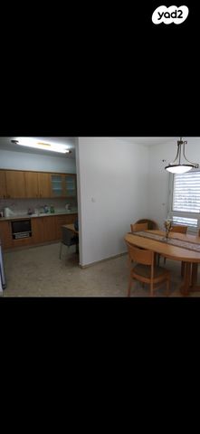 שדרות העצמאות 38