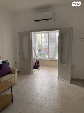 דרך יד לבנים 7