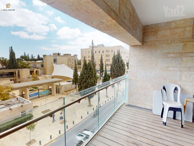 דירה להשכרה בירושלים (תיווך) — 2