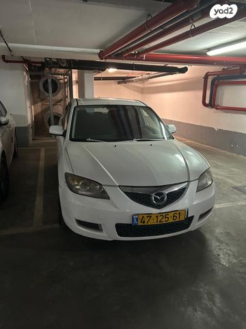 מודעת רכב מאזדה 3