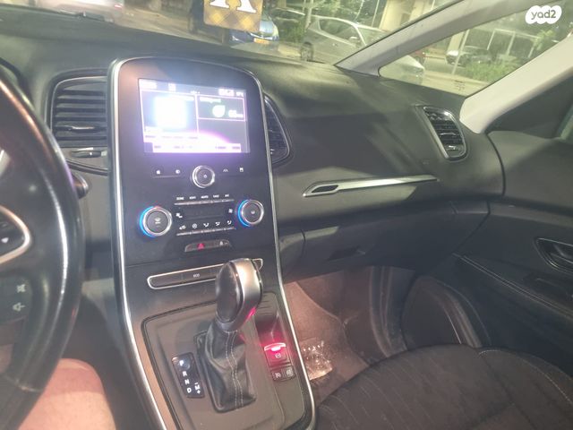 מודעת רכב רנו סניק