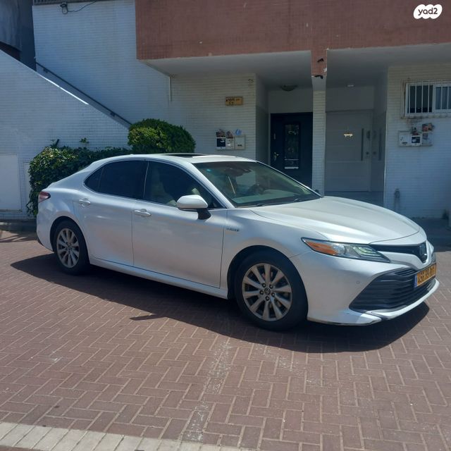מודעת רכב טויוטה קאמרי
