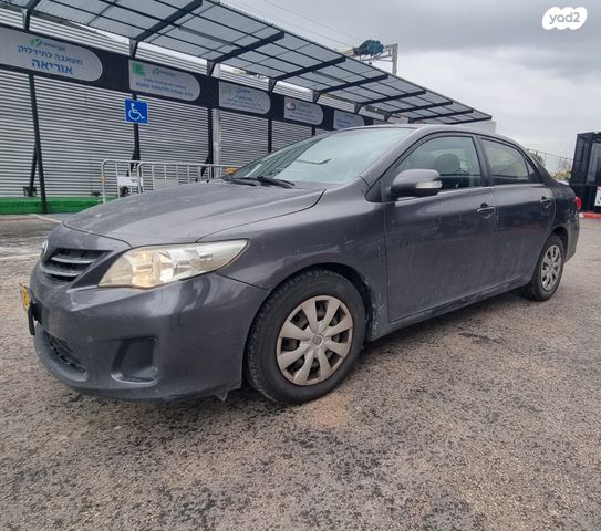 מודעת רכב טויוטה קורולה