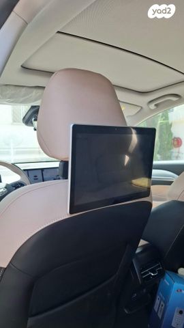 מודעת רכב ג׳ילי Geometry C