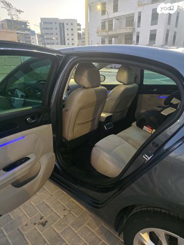 מודעת רכב רנו מגאן