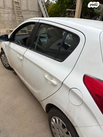 מודעת רכב יונדאי i20