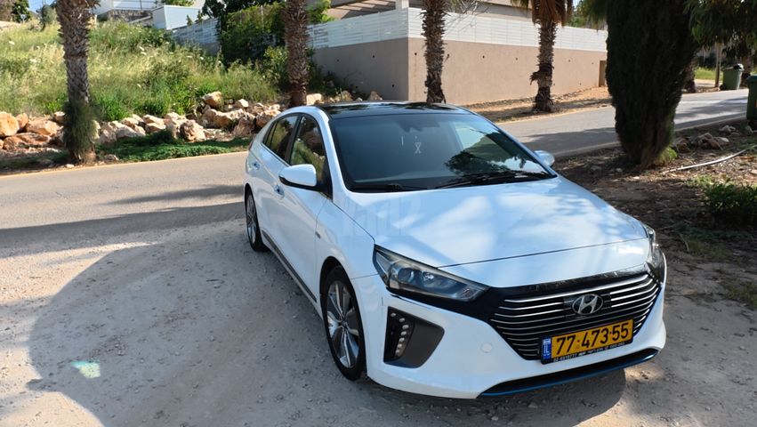 מודעת רכב יונדאי איוניק