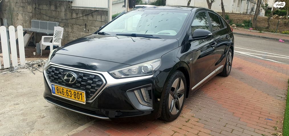 מודעת רכב יונדאי איוניק